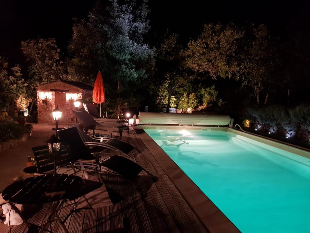Bed and Breakfast Le Jardin Des Selves Draguignan Zewnętrze zdjęcie