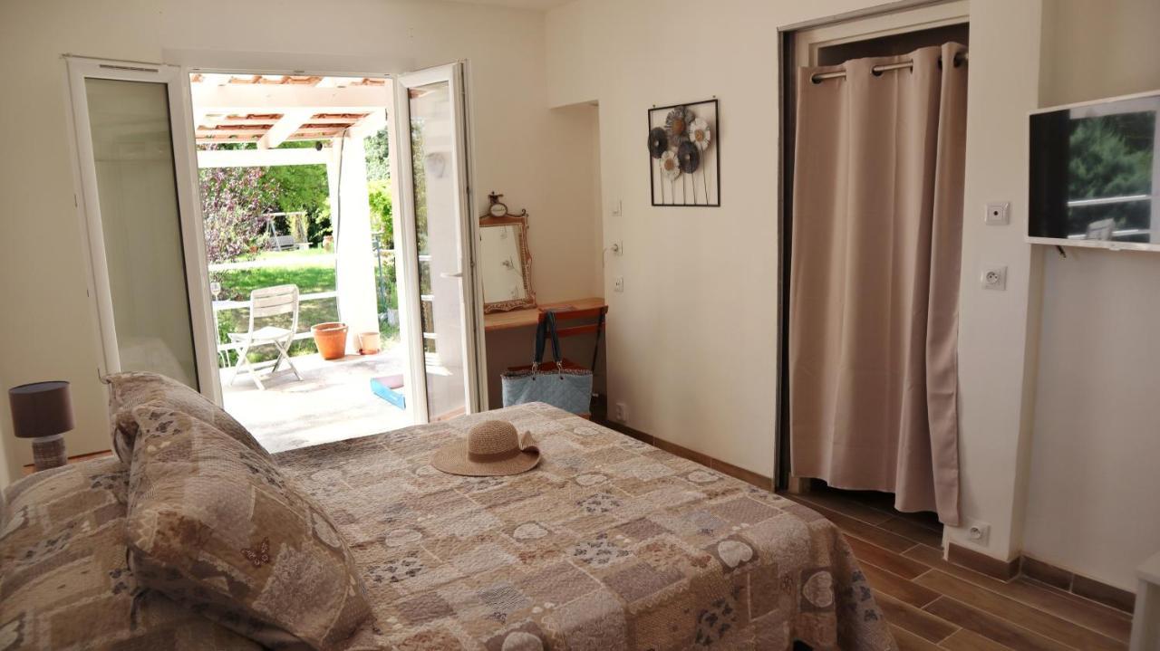 Bed and Breakfast Le Jardin Des Selves Draguignan Zewnętrze zdjęcie